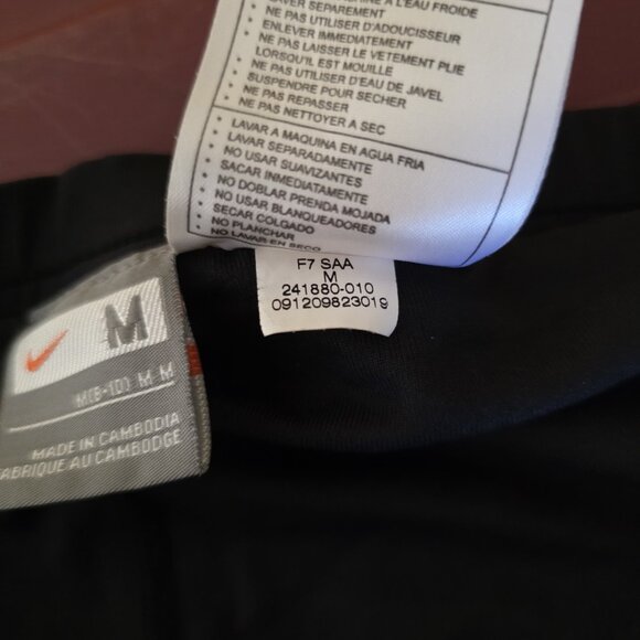 Nike Skort Skirt Golf Tennis Pickleball Athletic Lined Black Womens Medium - Picture 9 of 11